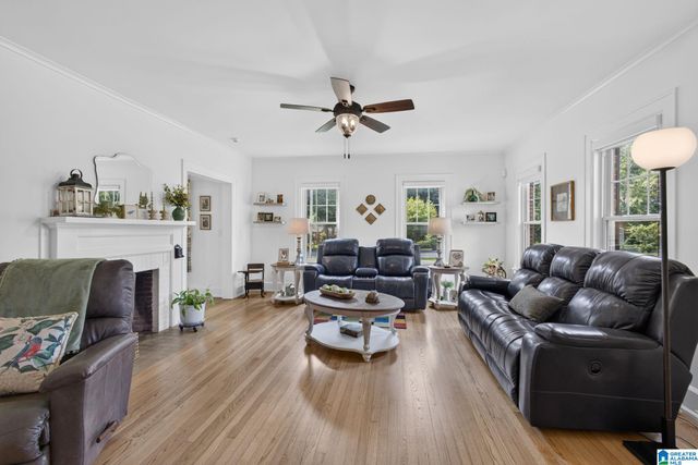 400 5TH STREET N, Clanton, AL 35045