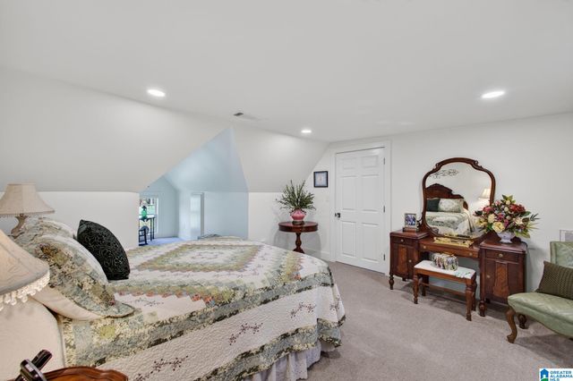 400 5TH STREET N, Clanton, AL 35045