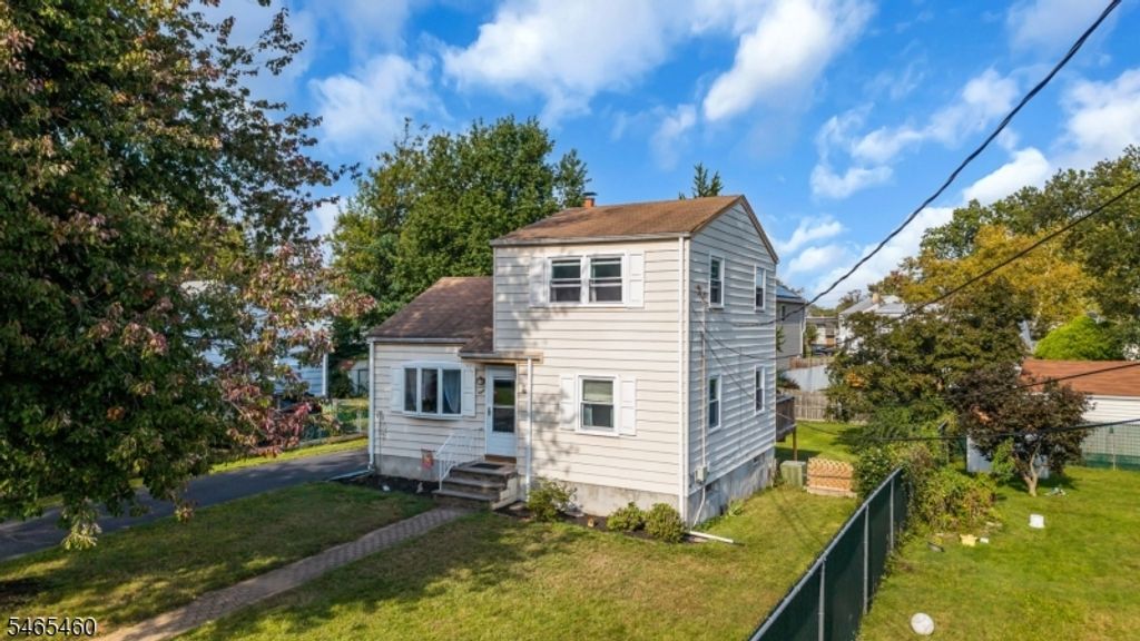 8 Somers Pl, South Bound Brook Boro, NJ 08880 — exterior