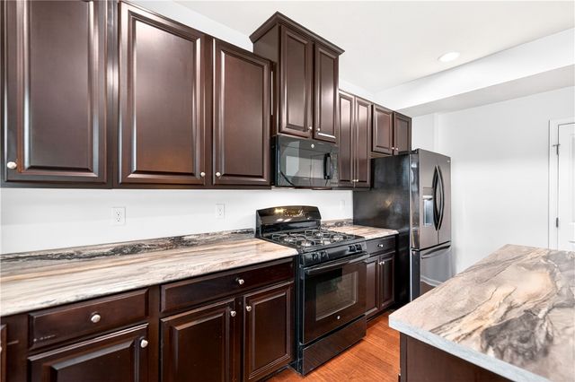 312 MAPLE RIDGE DRIVE, Cecil, PA 15317