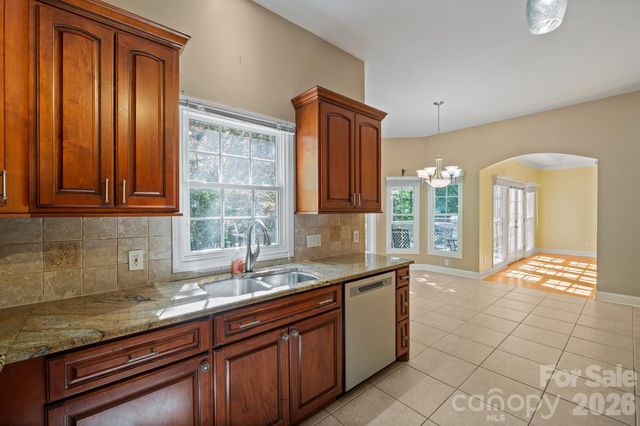 381 Lake Forest Drive, Taylorsville, NC 28681