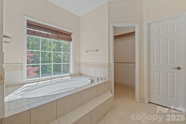 381 Lake Forest Drive, Taylorsville, NC 28681