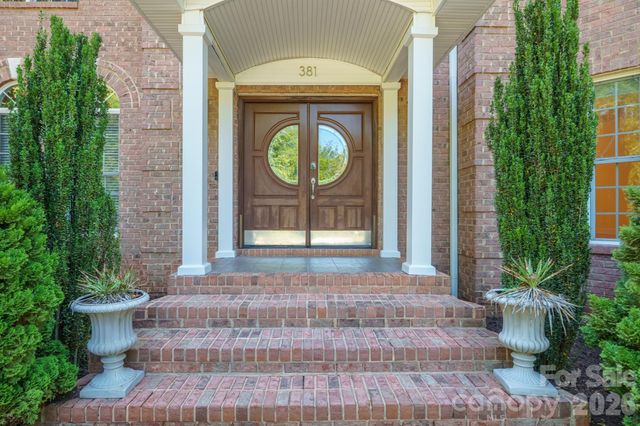 381 Lake Forest Drive, Taylorsville, NC 28681
