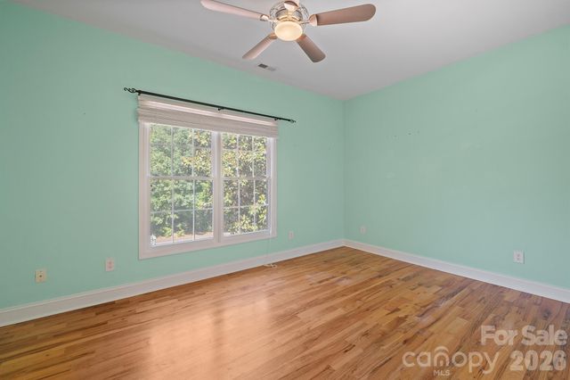 381 Lake Forest Drive, Taylorsville, NC 28681