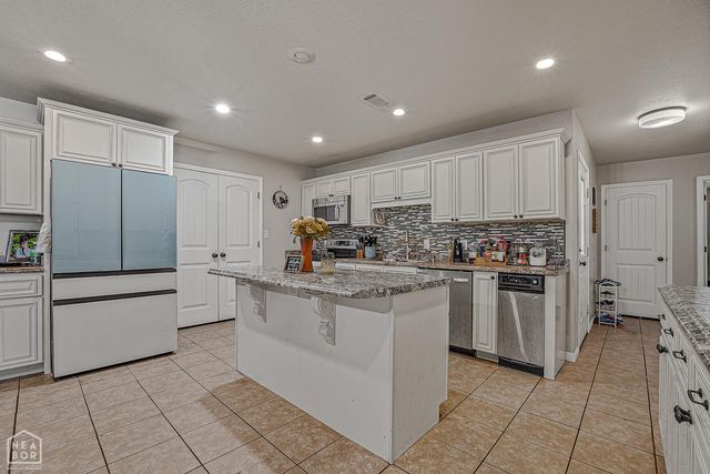 52 County Road 7180, Jonesboro, AR 72405