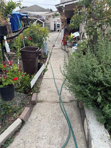 7881 Franklin Street, Buena Park, CA 90621