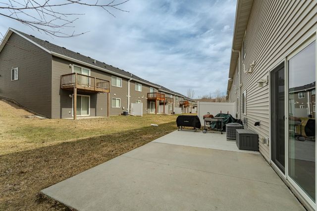 1215 Sundance Court NE, Byron, MN 55920