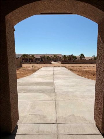 40118 25th West A, Palmdale, CA 93551