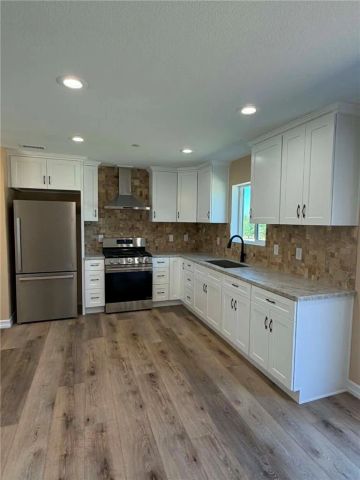 40118 25th West A, Palmdale, CA 93551