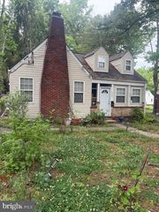 4007 FOREST GROVE DR, Suitland, MD 20746