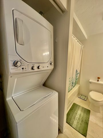 100 Cove Way 506, Quincy, MA 02169