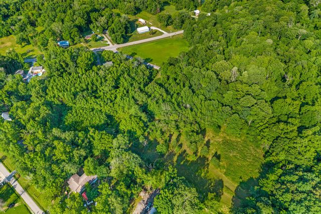 1010 Saddle Tree Rd, Ashland City, TN 37015