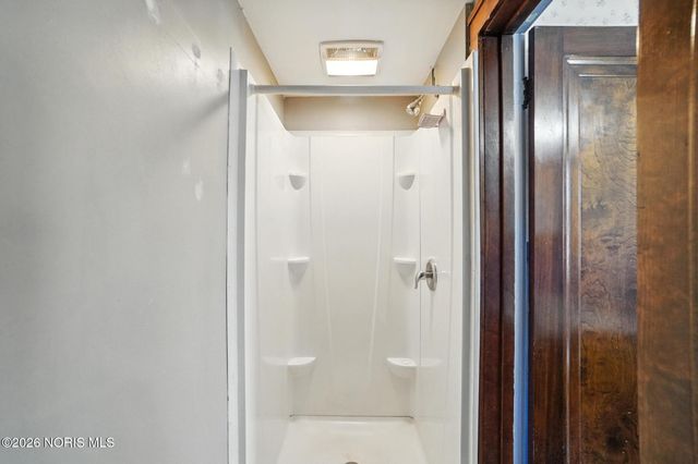 29 Lemoyne Road, Northwood, OH 43619