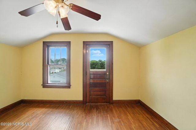 29 Lemoyne Road, Northwood, OH 43619