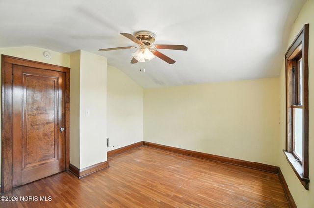 29 Lemoyne Road, Northwood, OH 43619