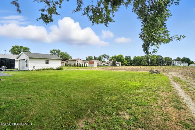 29 Lemoyne Road, Northwood, OH 43619