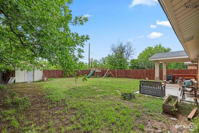 5108 ROCKPOINT STREET, Wichita Falls, TX 76310