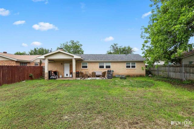 5108 ROCKPOINT STREET, Wichita Falls, TX 76310