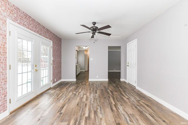 2000 N Alden Road, Muncie, IN 47304