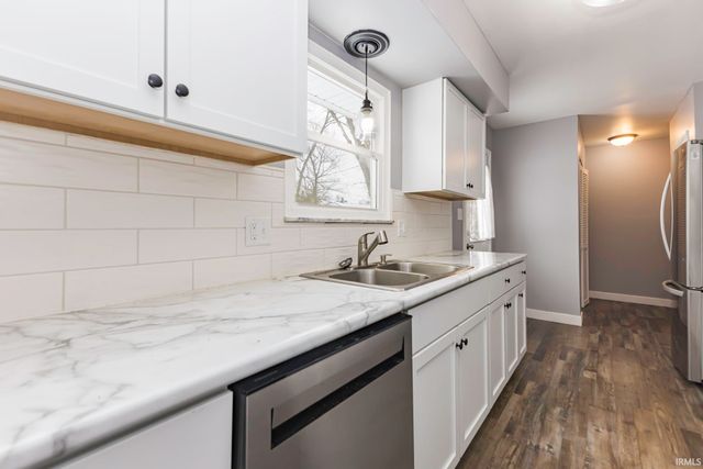 2000 N Alden Road, Muncie, IN 47304