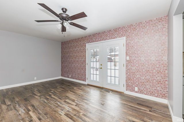 2000 N Alden Road, Muncie, IN 47304