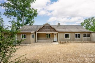 811 Town Mountain Road, Asheville, NC 28804