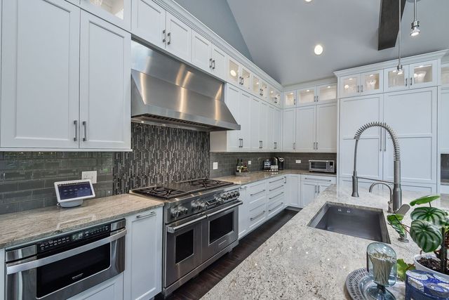 1308 N Wright Street, Naperville, IL 60563