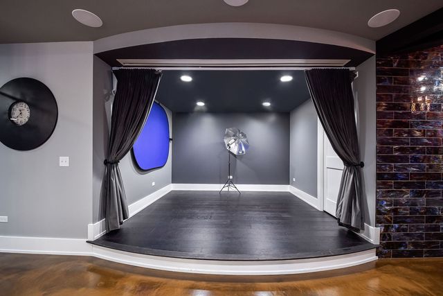 1308 N Wright Street, Naperville, IL 60563