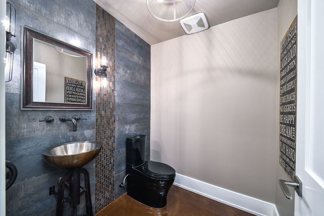 1308 N Wright Street, Naperville, IL 60563