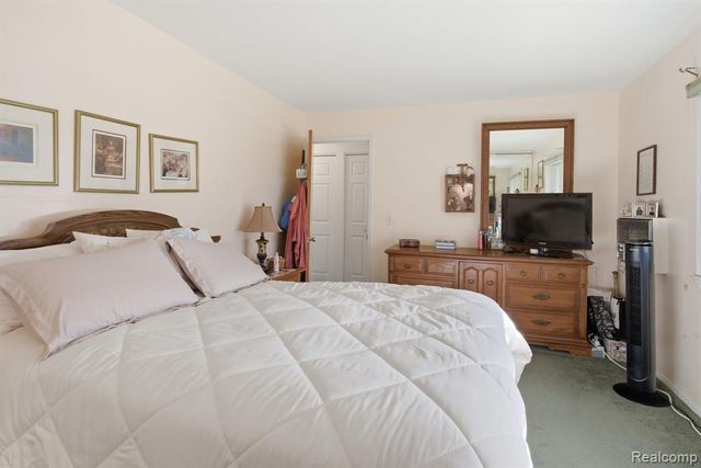 1199 S Sheldon Road I64, Plymouth, MI 48170
