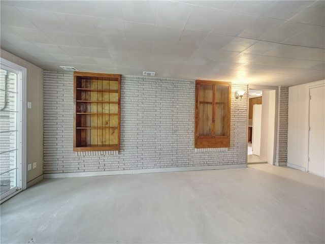 702 Drexel Dr, Corpus Christi, TX 78412