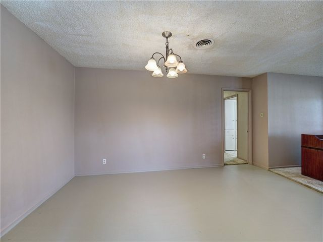 702 Drexel Dr, Corpus Christi, TX 78412