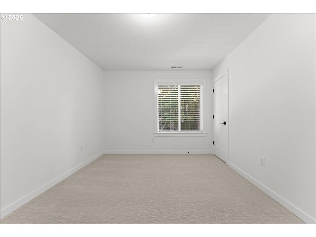 1210 N SYCAMORE St, Canby, OR 97013