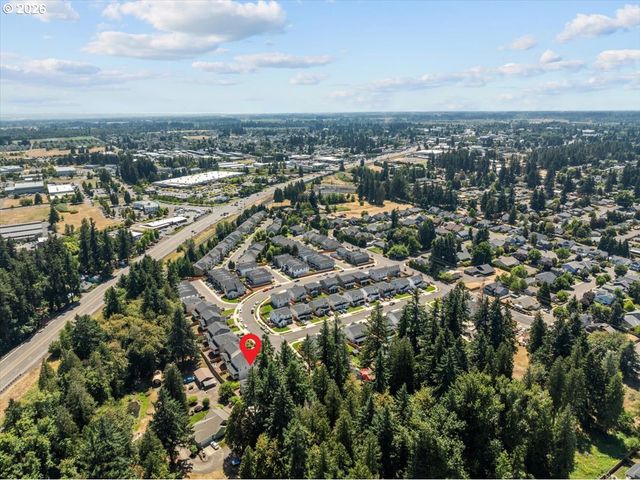 1210 N SYCAMORE St, Canby, OR 97013