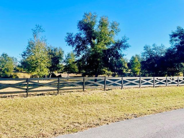 HUNTERS TRACE LANE, Clermont, FL 34715