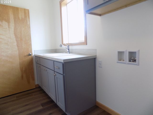 2705 Se JUNEBUG St, Corvallis, OR 97333