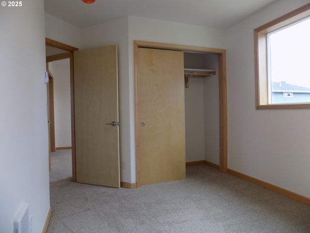 2705 Se JUNEBUG St, Corvallis, OR 97333
