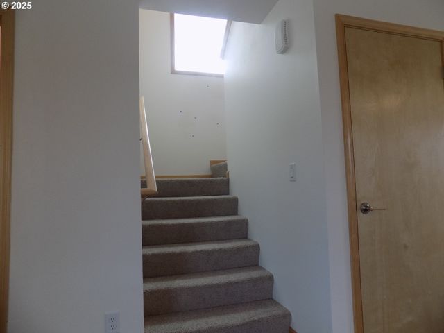 2705 Se JUNEBUG St, Corvallis, OR 97333
