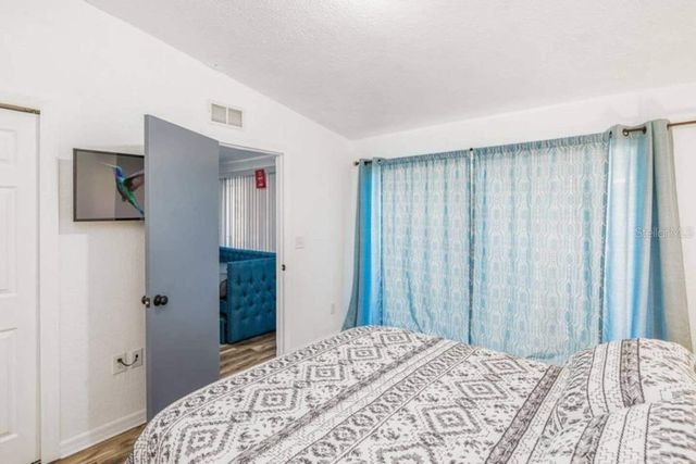 2301 CARLTON DRIVE, Orlando, FL 32806