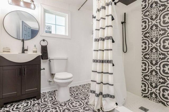 2301 CARLTON DRIVE, Orlando, FL 32806