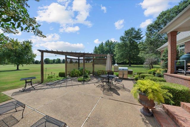 1467 HALL RD, Covington, TN 38019