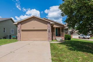 12110 E Laguna St, Wichita, KS 67207