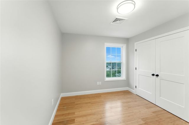 7 Pico Circle, Johnston, RI 02919