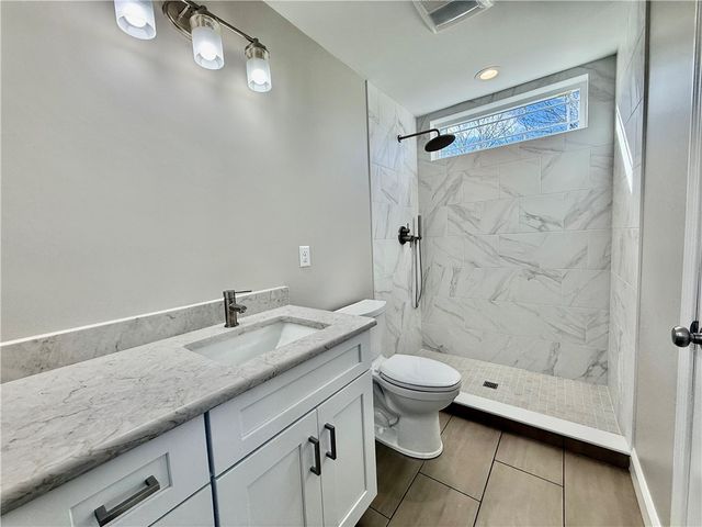 7 Pico Circle, Johnston, RI 02919