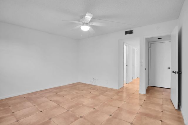 3301 Aruba Way K4, Coconut Creek, FL 33066