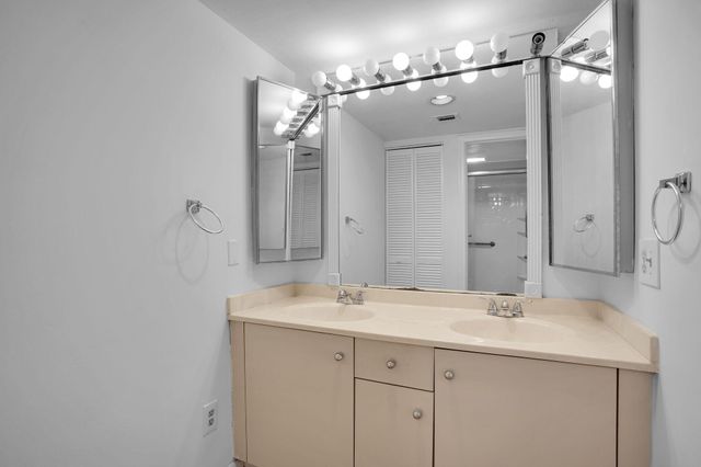 3301 Aruba Way K4, Coconut Creek, FL 33066