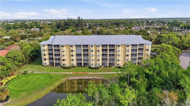 19851 Breckenridge DR 108, Estero, FL 33928