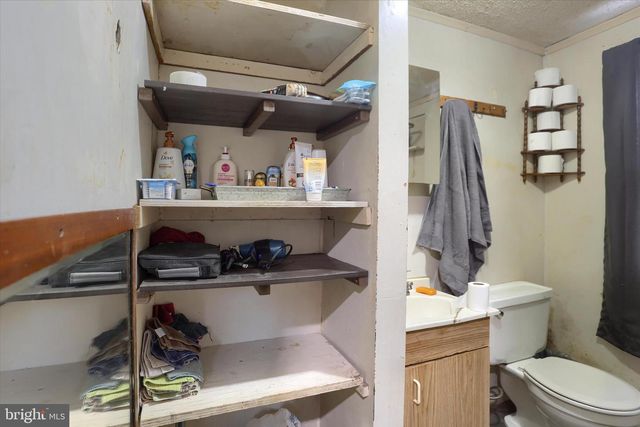 214 BOWE ST, Tamaqua, PA 18252