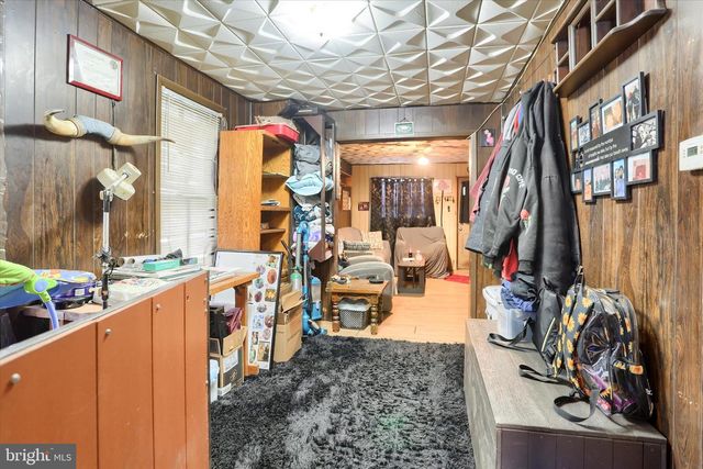 214 BOWE ST, Tamaqua, PA 18252