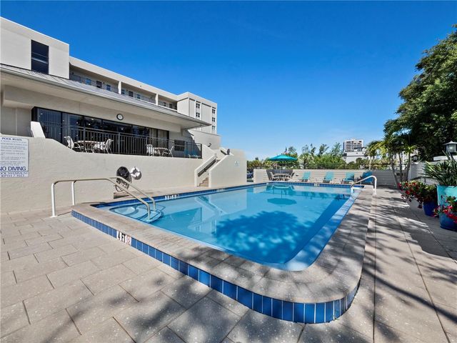 420 BEACH ROAD 502, Sarasota, FL 34242
